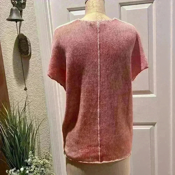 Tommy Bahama, Coral Linen Blend Sweater. Size XS/TP - Picture 2 of 6